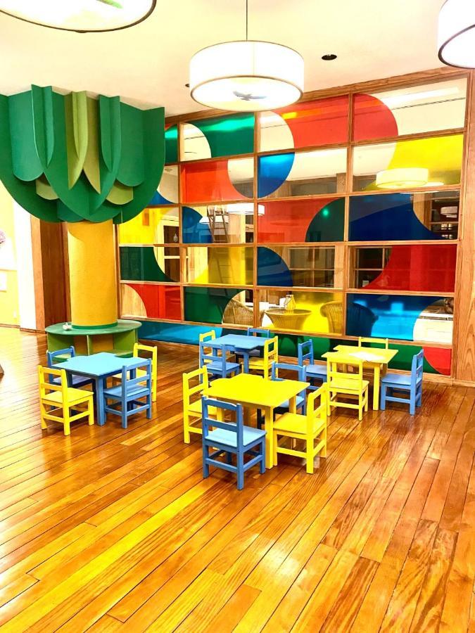 Sheraton Colonia Golf & Spa Resort Colonia del Sacramento Exteriör bild The Children's Library